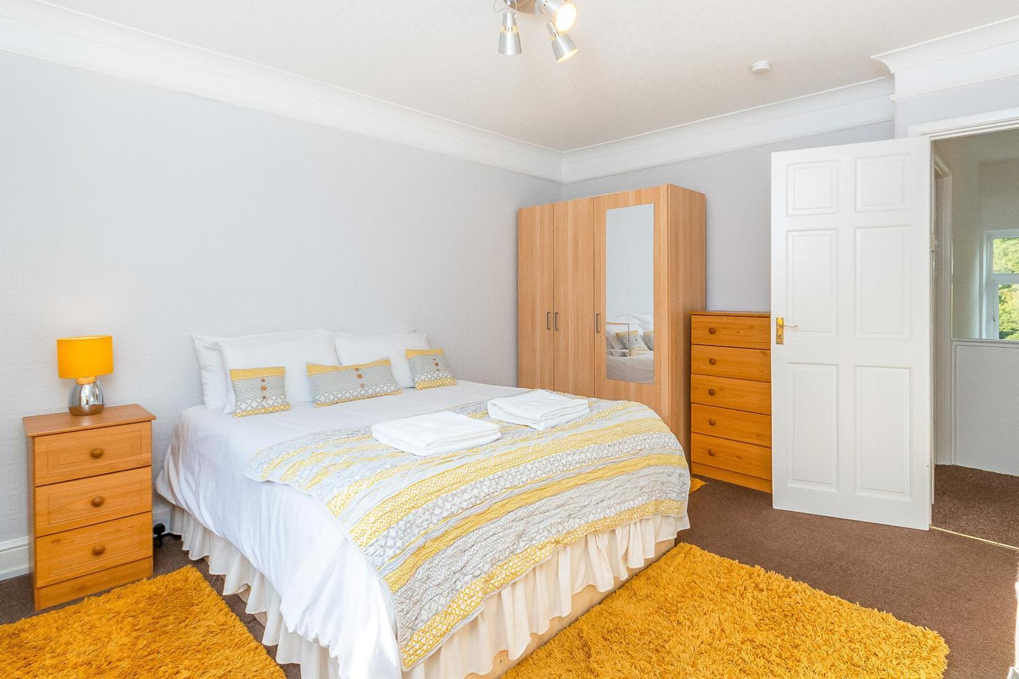 The View Spacious Apartment In Afan Forest Bike Park By Staystaycations Port Talbot Luaran gambar