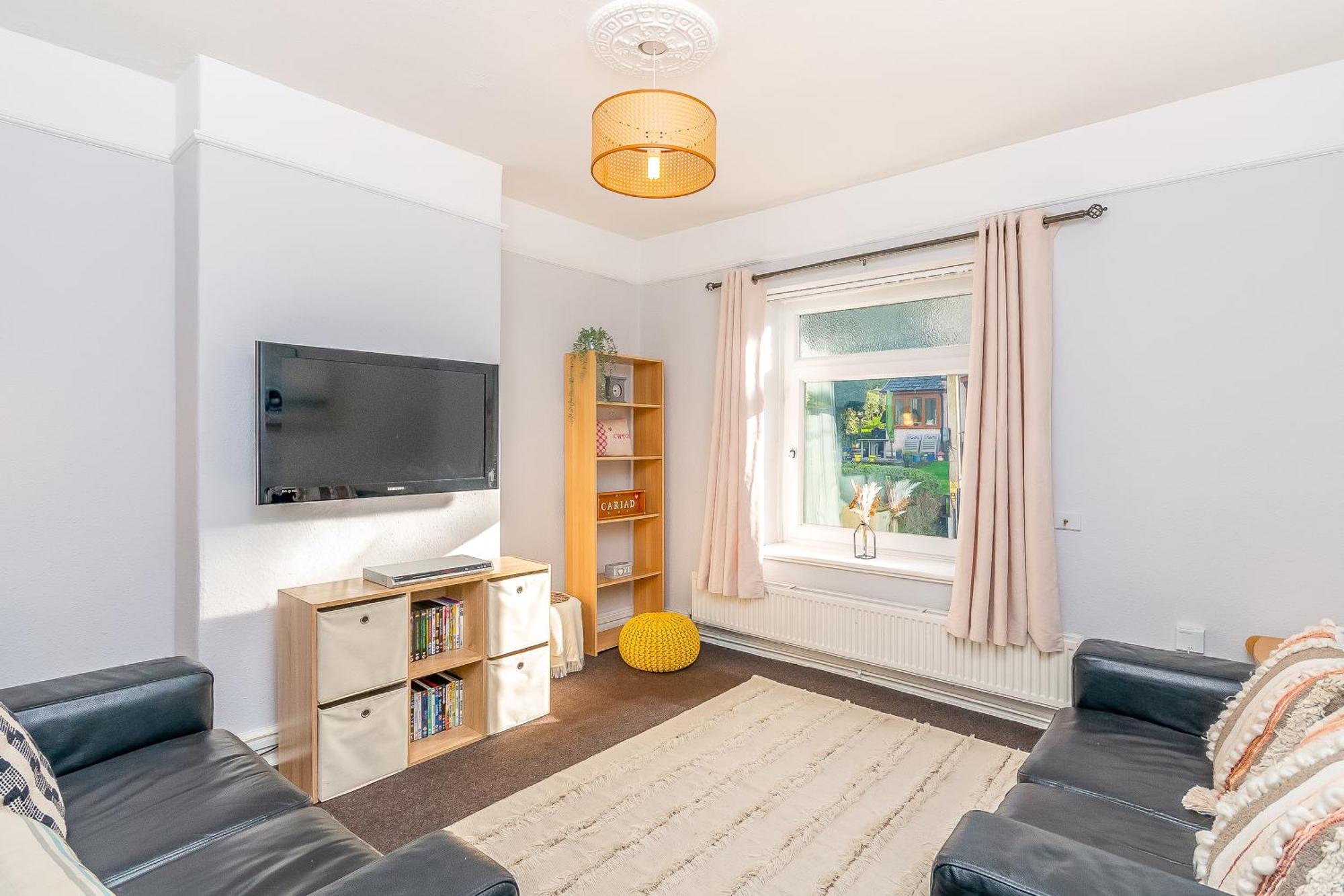 The View Spacious Apartment In Afan Forest Bike Park By Staystaycations Port Talbot Luaran gambar