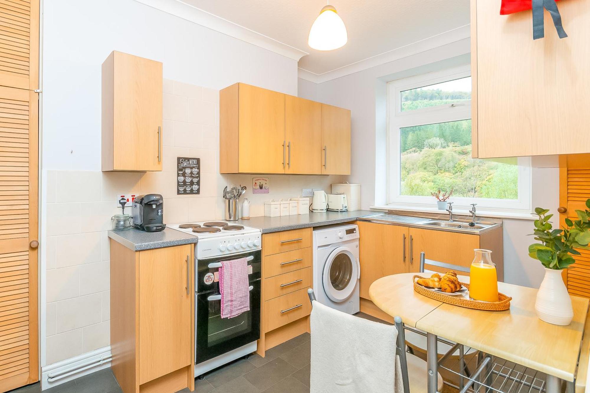 The View Spacious Apartment In Afan Forest Bike Park By Staystaycations Port Talbot Luaran gambar