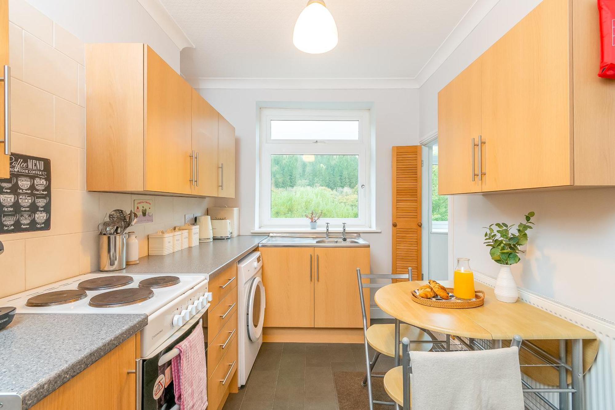 The View Spacious Apartment In Afan Forest Bike Park By Staystaycations Port Talbot Luaran gambar